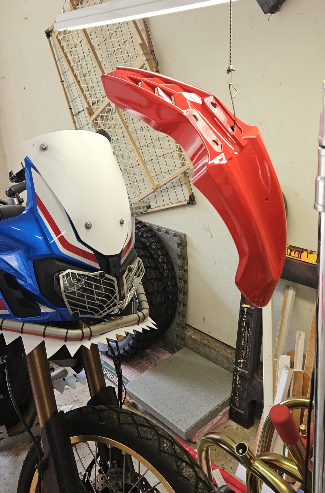 fender tonue red 1.jpg