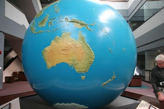 gc-world-map-australia-the-centre-of-the-world-gloucester-point.jpg